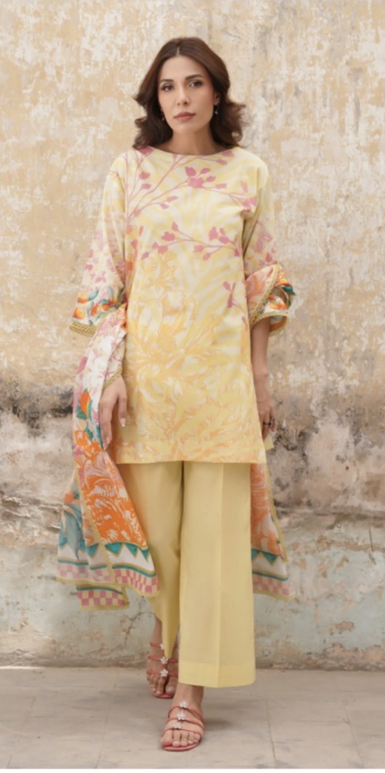 SAHAR 3pic