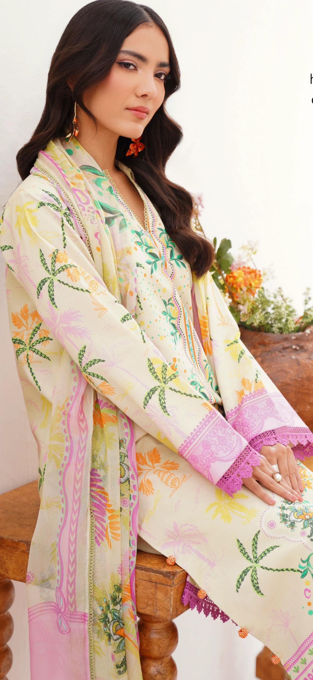 NAQSH FLORAL PARADISE