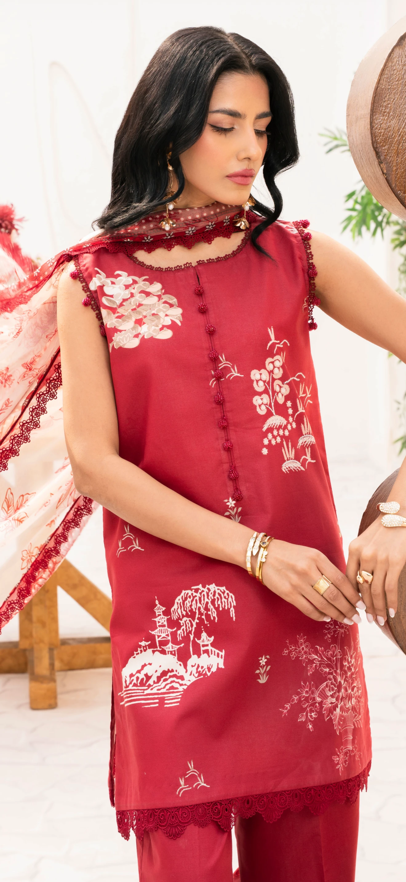 NAQSH FLORAL PARADISE